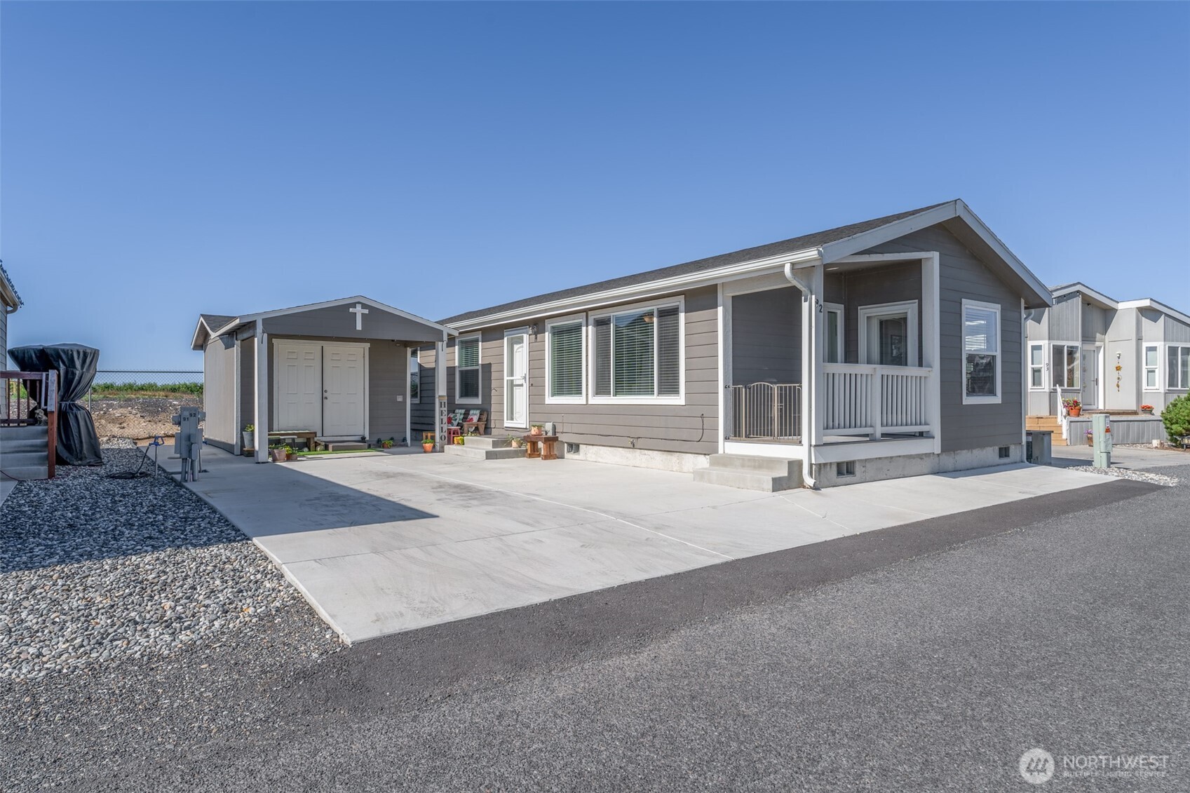17693 Road 5 92 Property Photo