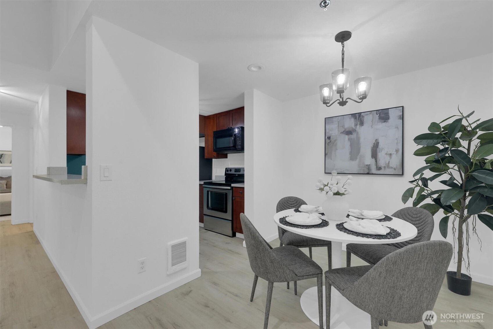 975 Aberdeen Avenue F407 Property Photo 6