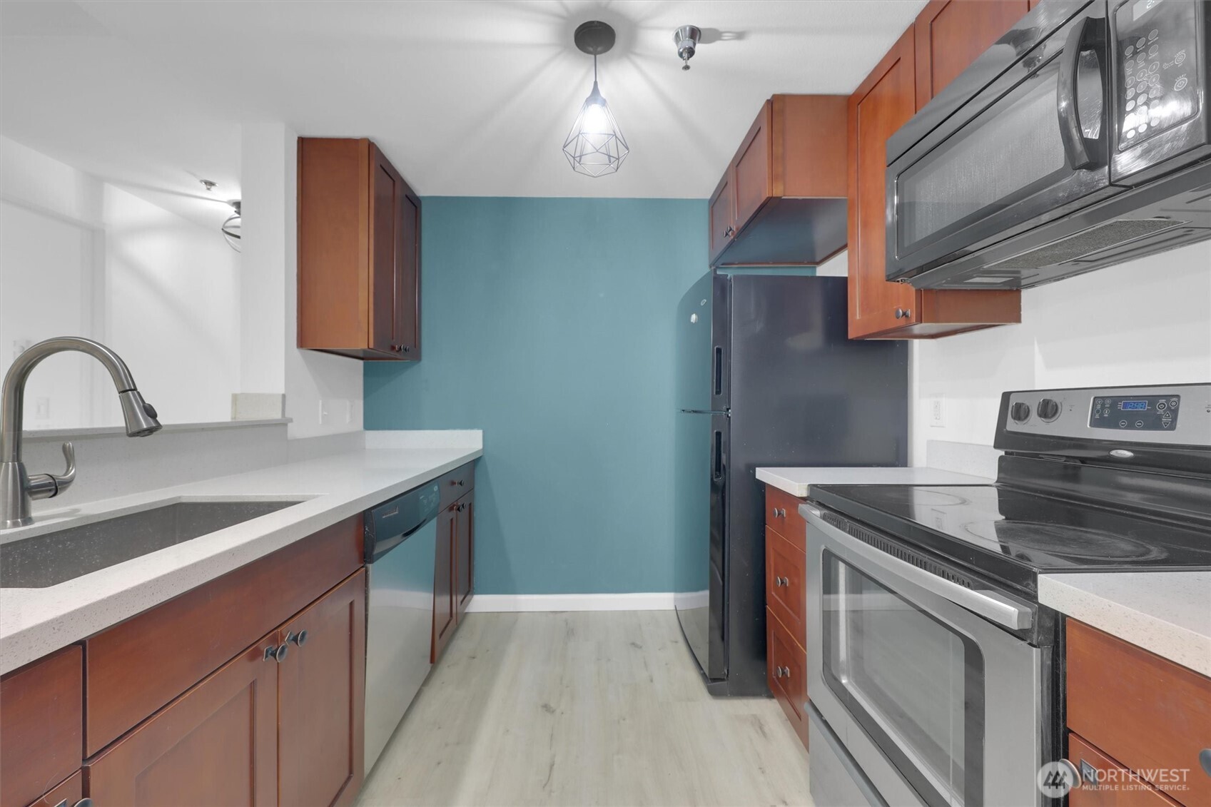 975 Aberdeen Avenue F407 Property Photo 12