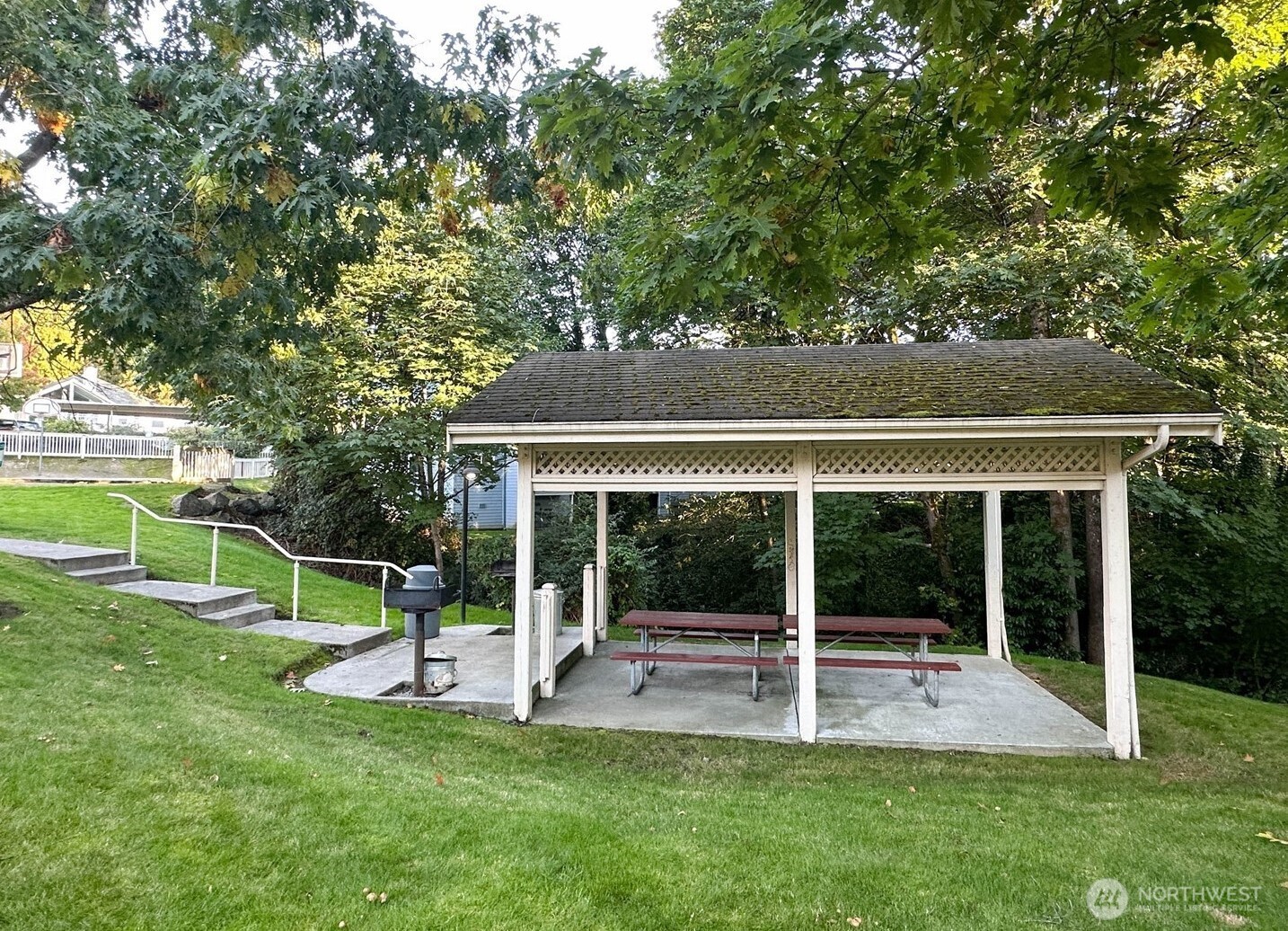 975 Aberdeen Avenue F407 Property Photo 30