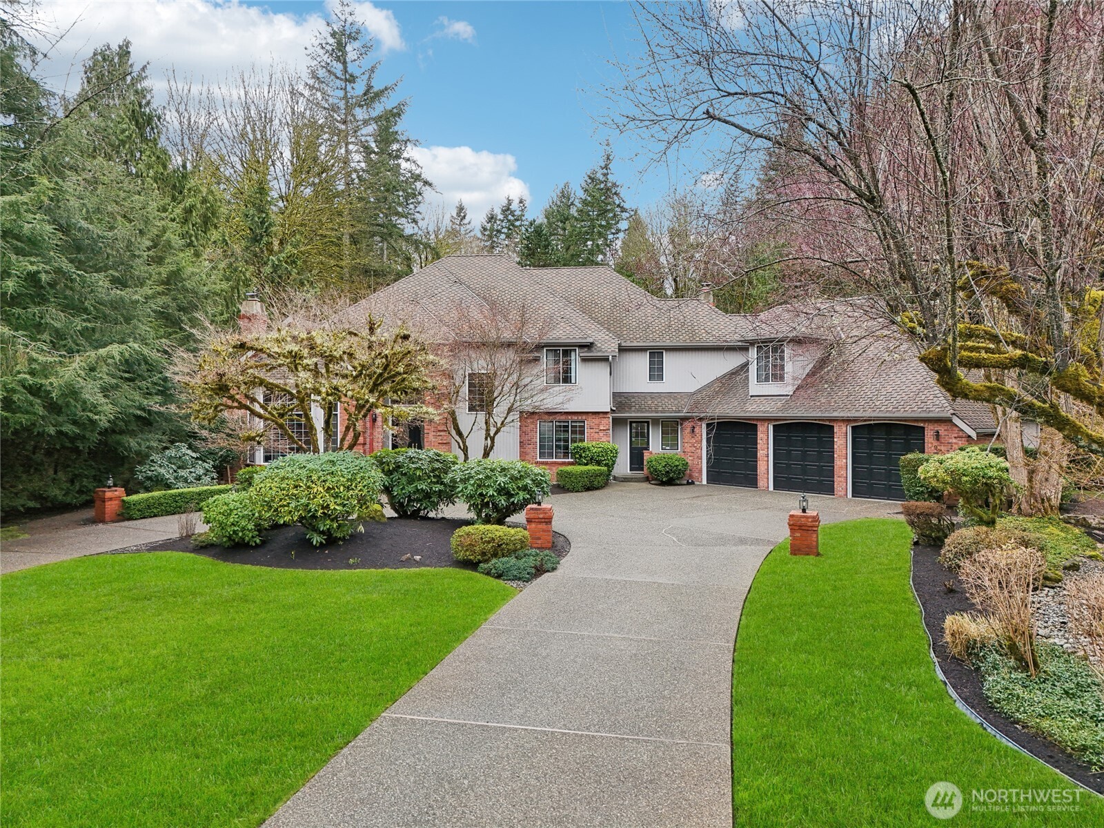 19707 219th Avenue Property Photo