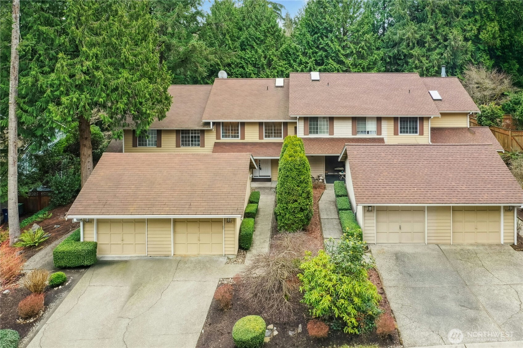 8612 137th Avenue Property Photo