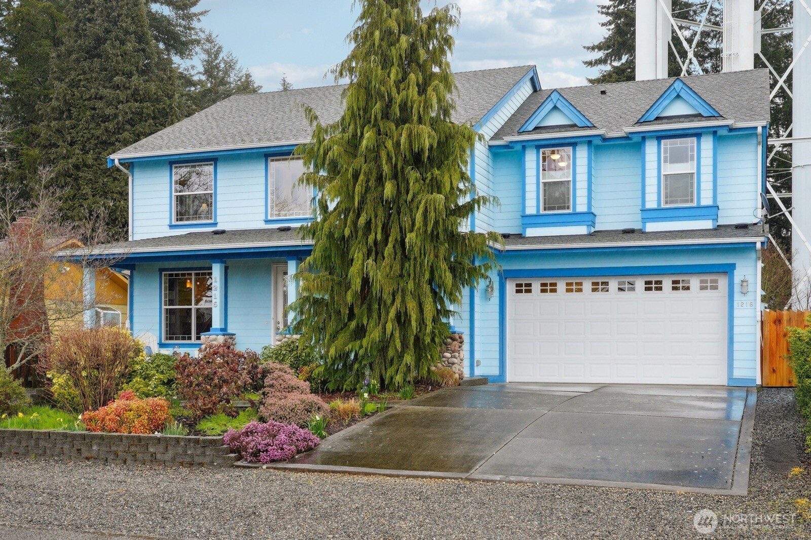 Hazen Snr High Real Estate Listings Main Image