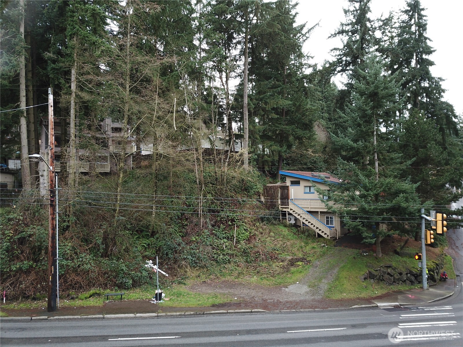 18817 Ne 15th Avenue Property Photo 3
