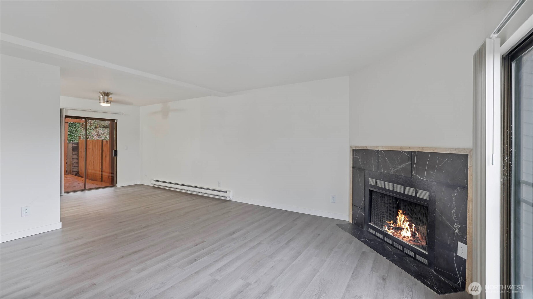 31309 107th Place E1 Property Photo 5