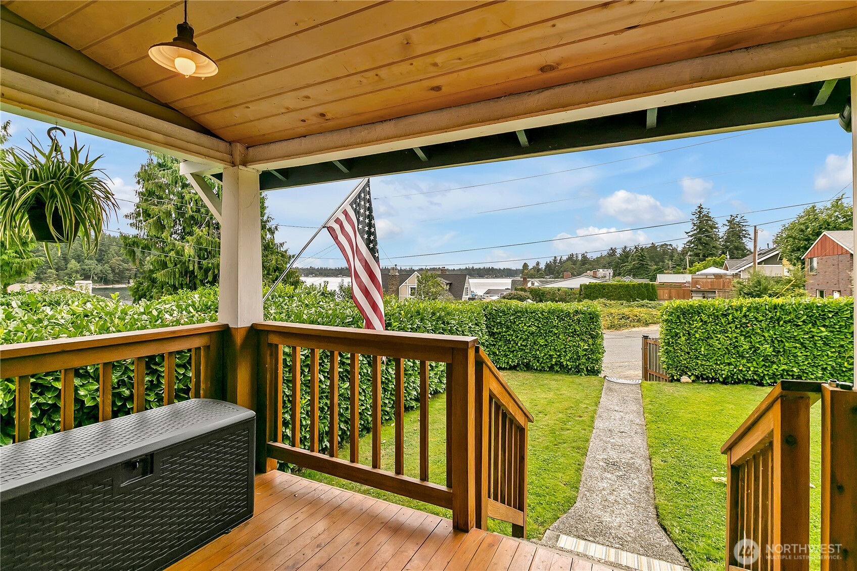 8916 Forest Road Property Photo