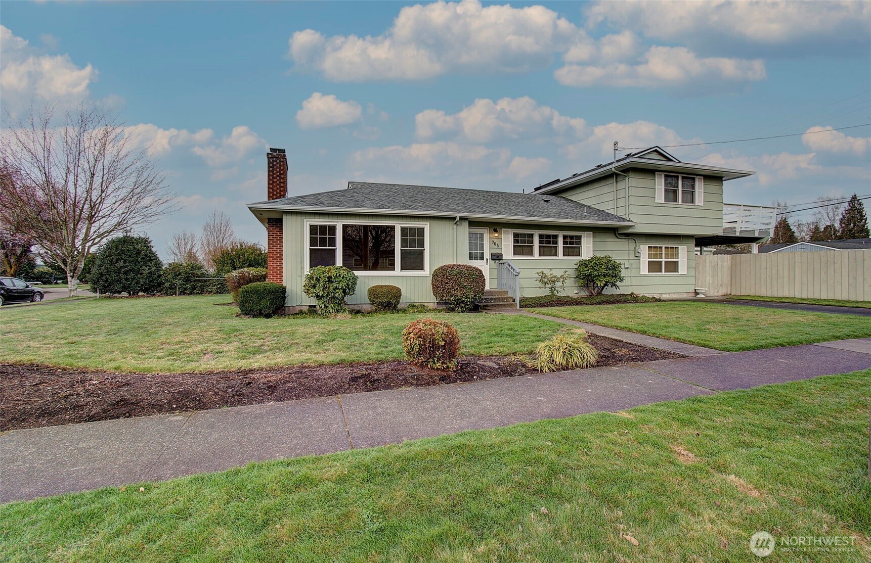 703 28th Avenue Property Photo