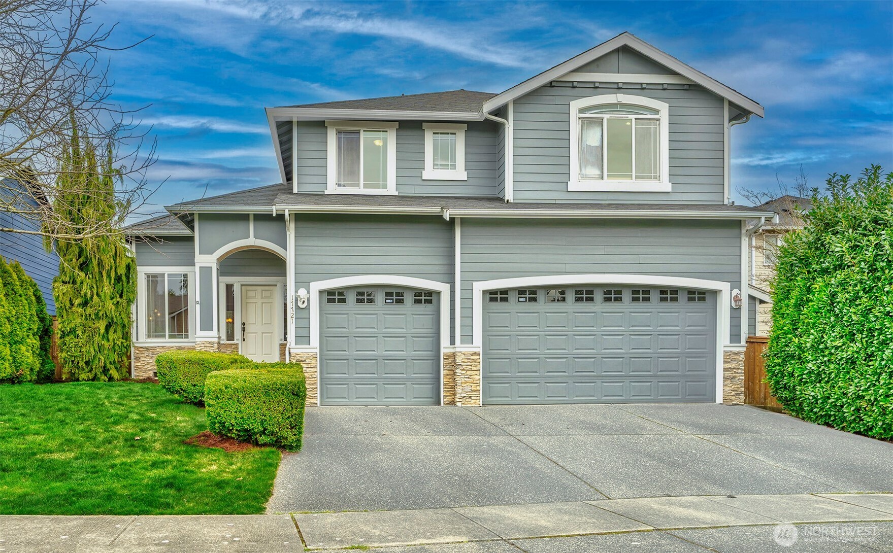 17721 11th Place Property Photo