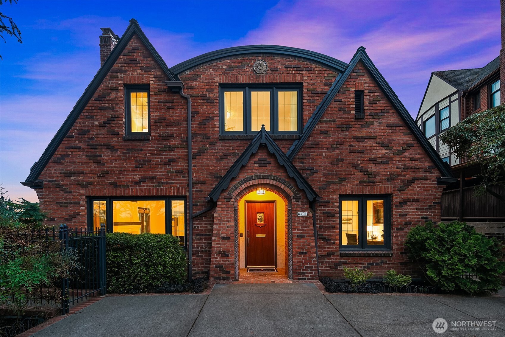 Laurelhurst Real Estate Listings Main Image