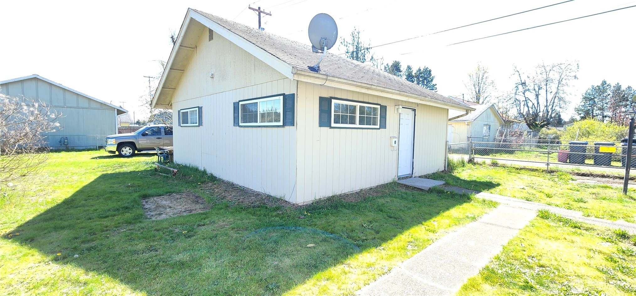 2227 Washington Street B Property Photo