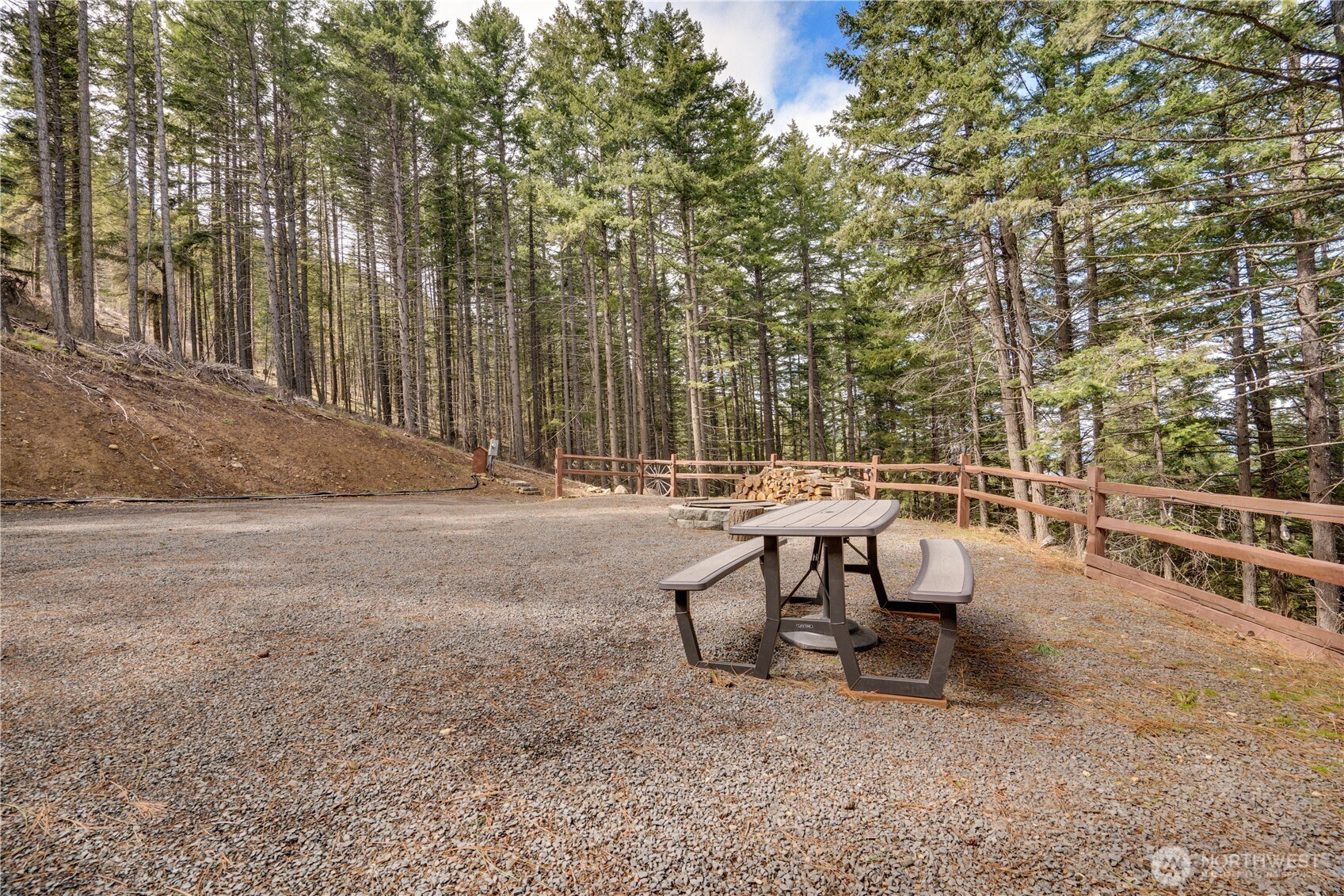 170 Pumphouse Hill Road Property Photo 4