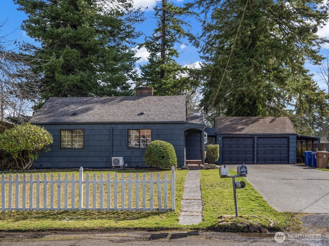 9115 E D Street Property Photo