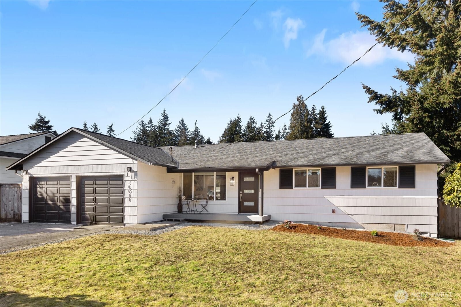 30011 5th Avenue Property Photo 3