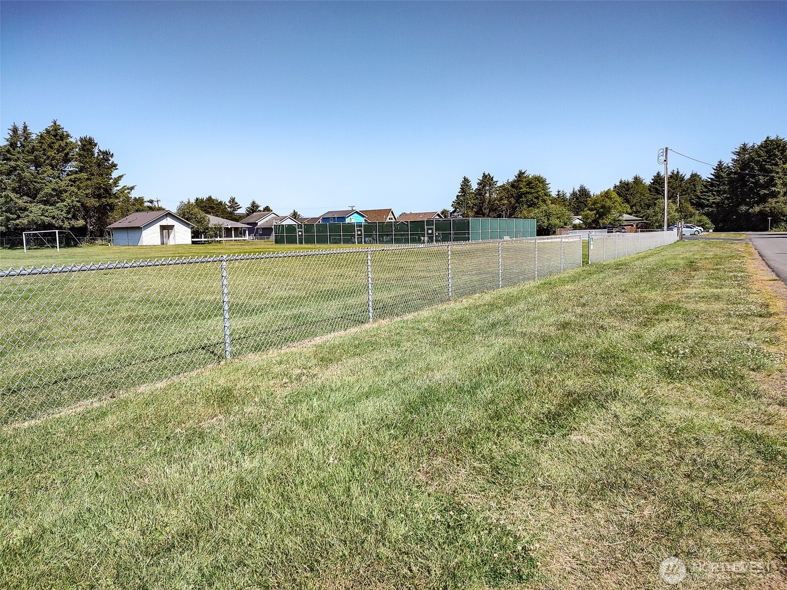 474 Volans Avenue Property Photo 4