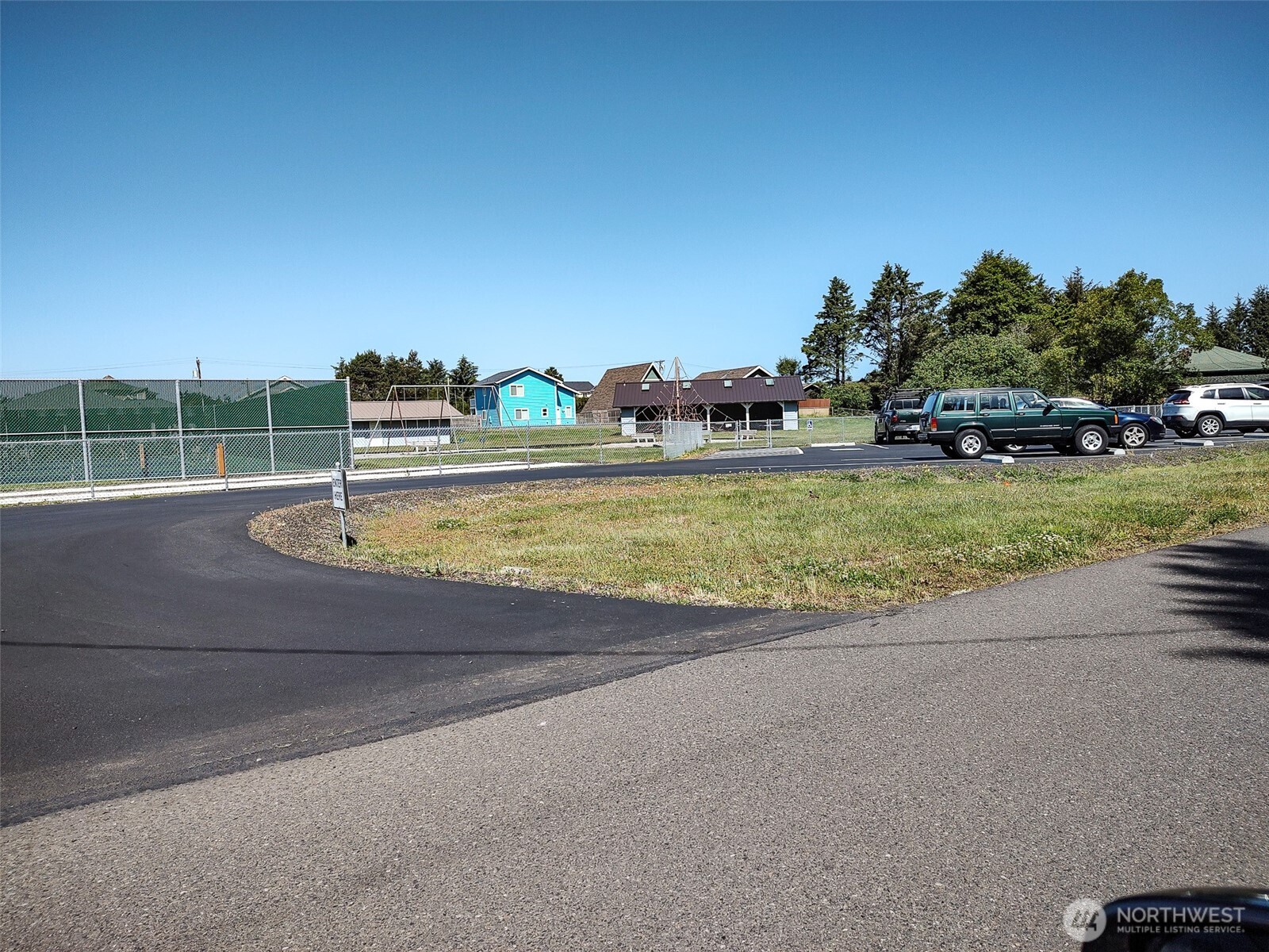474 Volans Avenue Property Photo 6