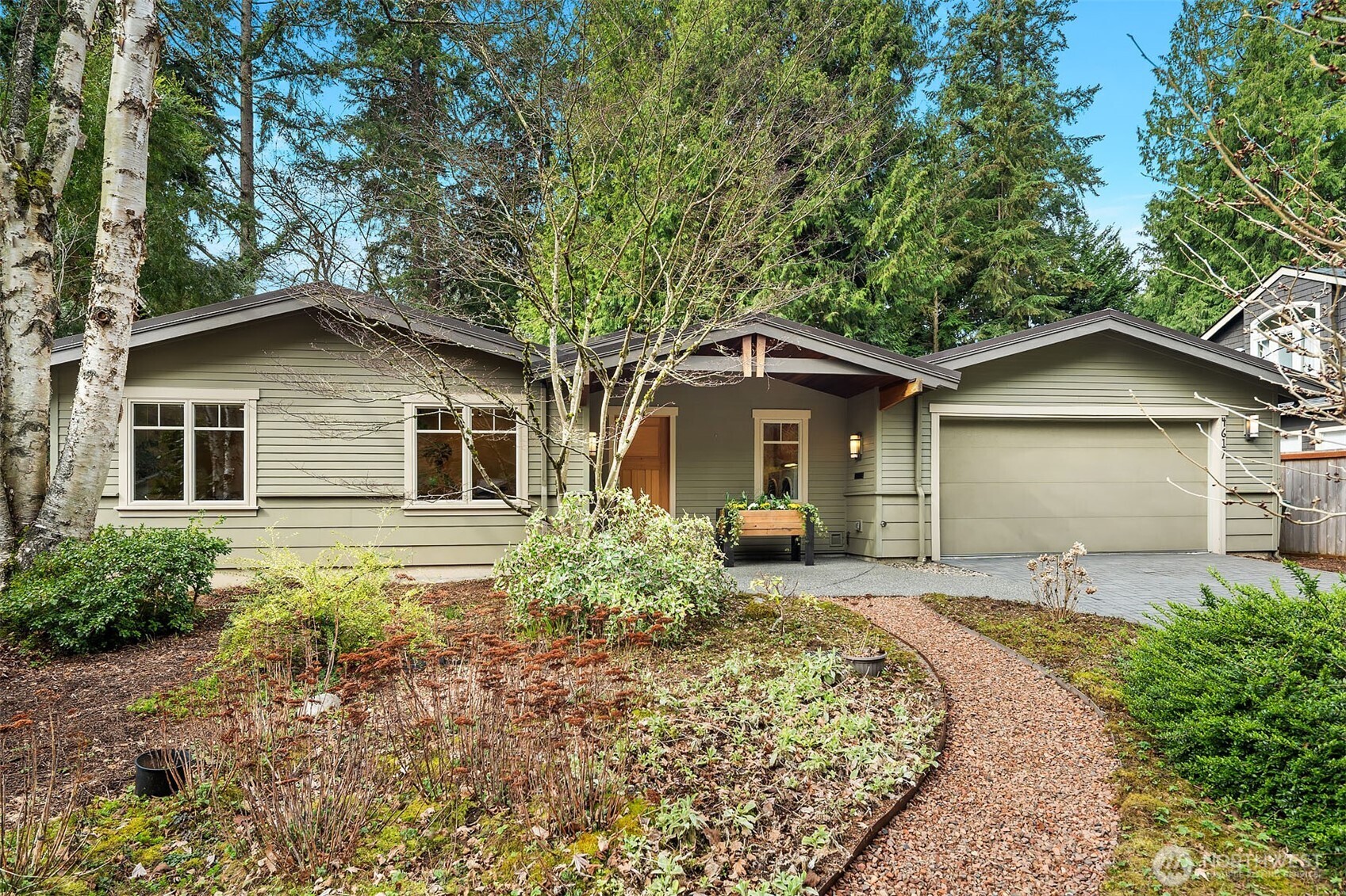 98040 Real Estate Listings Main Image