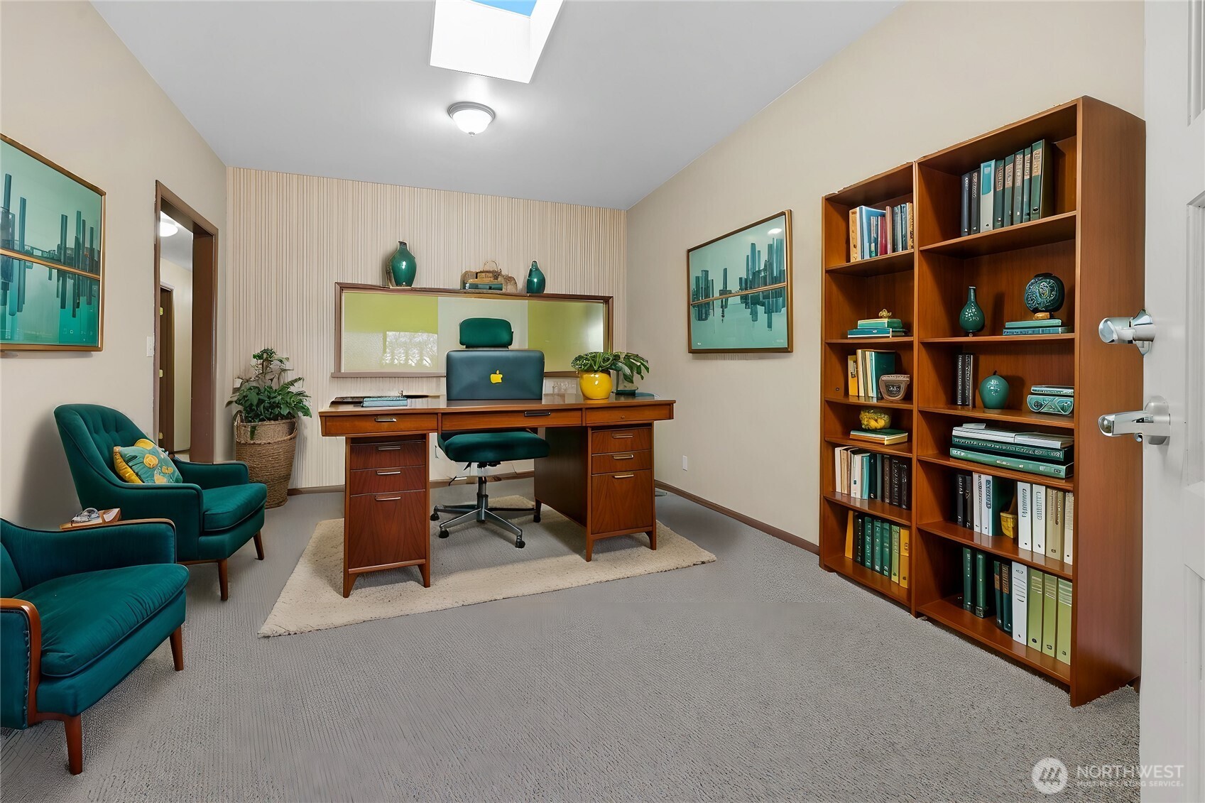 10212 Collins Road Property Photo 8