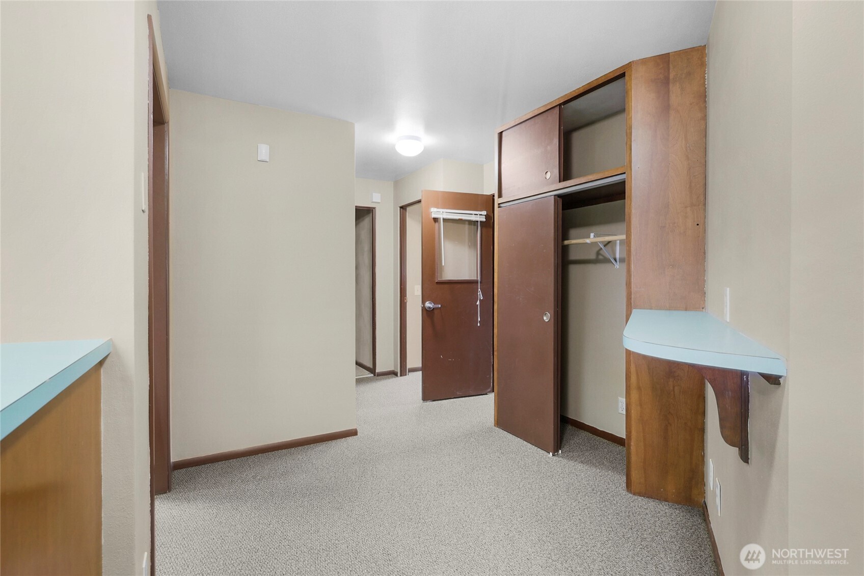10212 Collins Road Property Photo 13