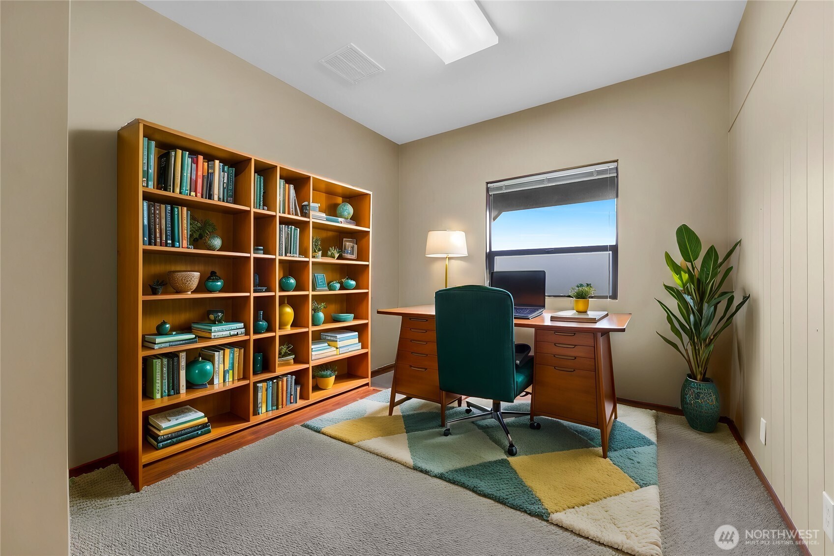 10212 Collins Road Property Photo 14