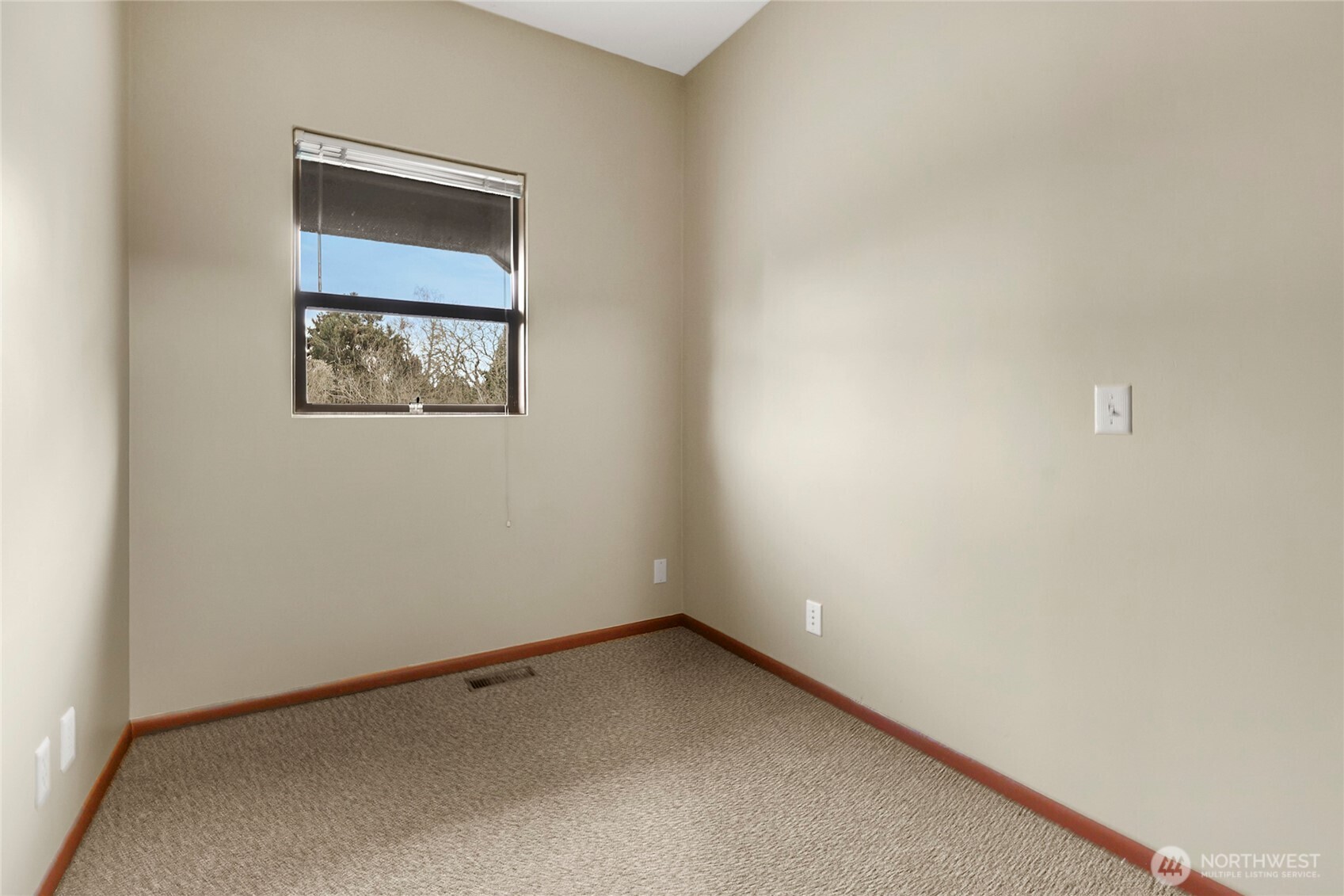 10212 Collins Road Property Photo 20