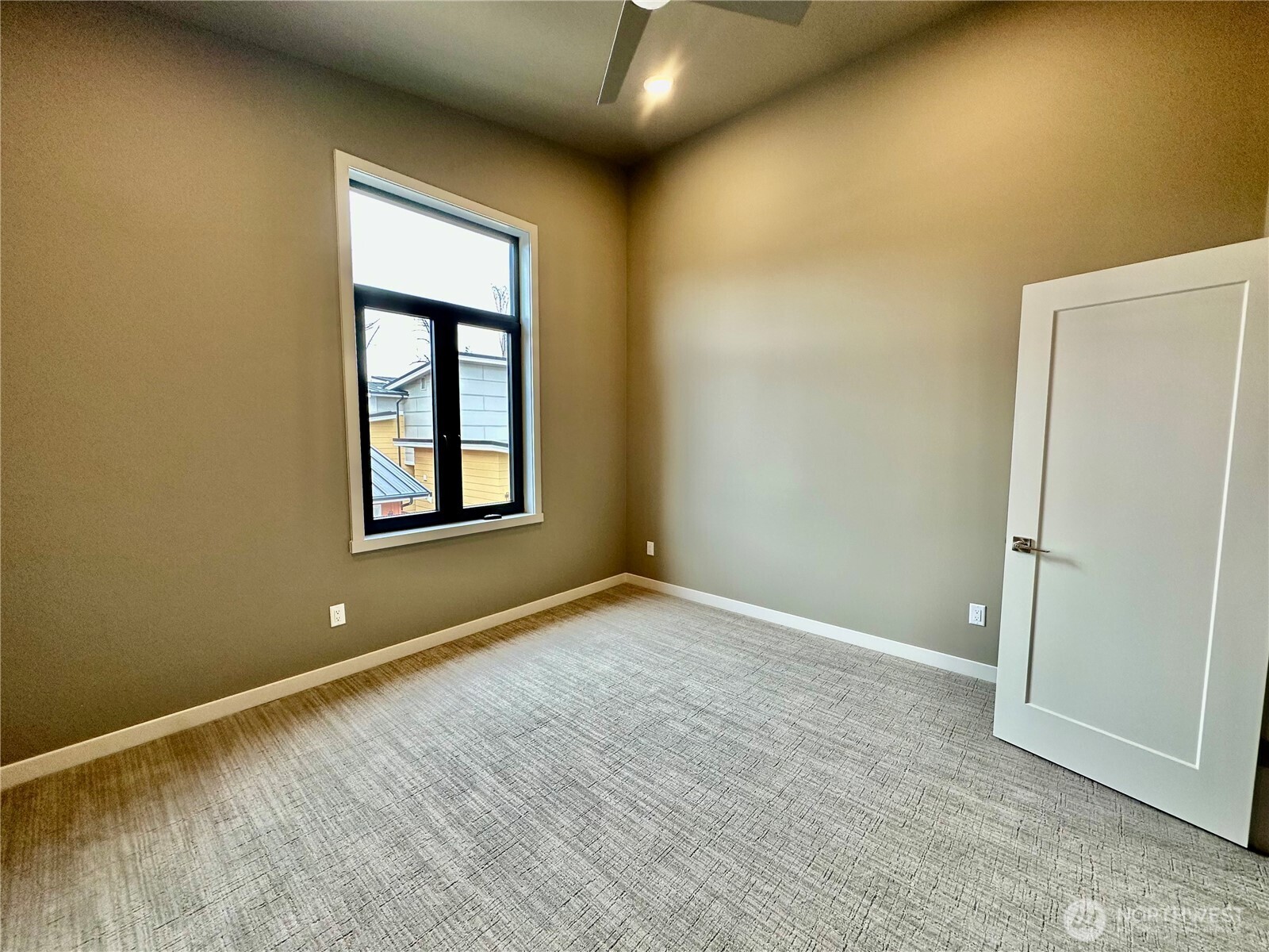 570 Creston Court Property Photo 21