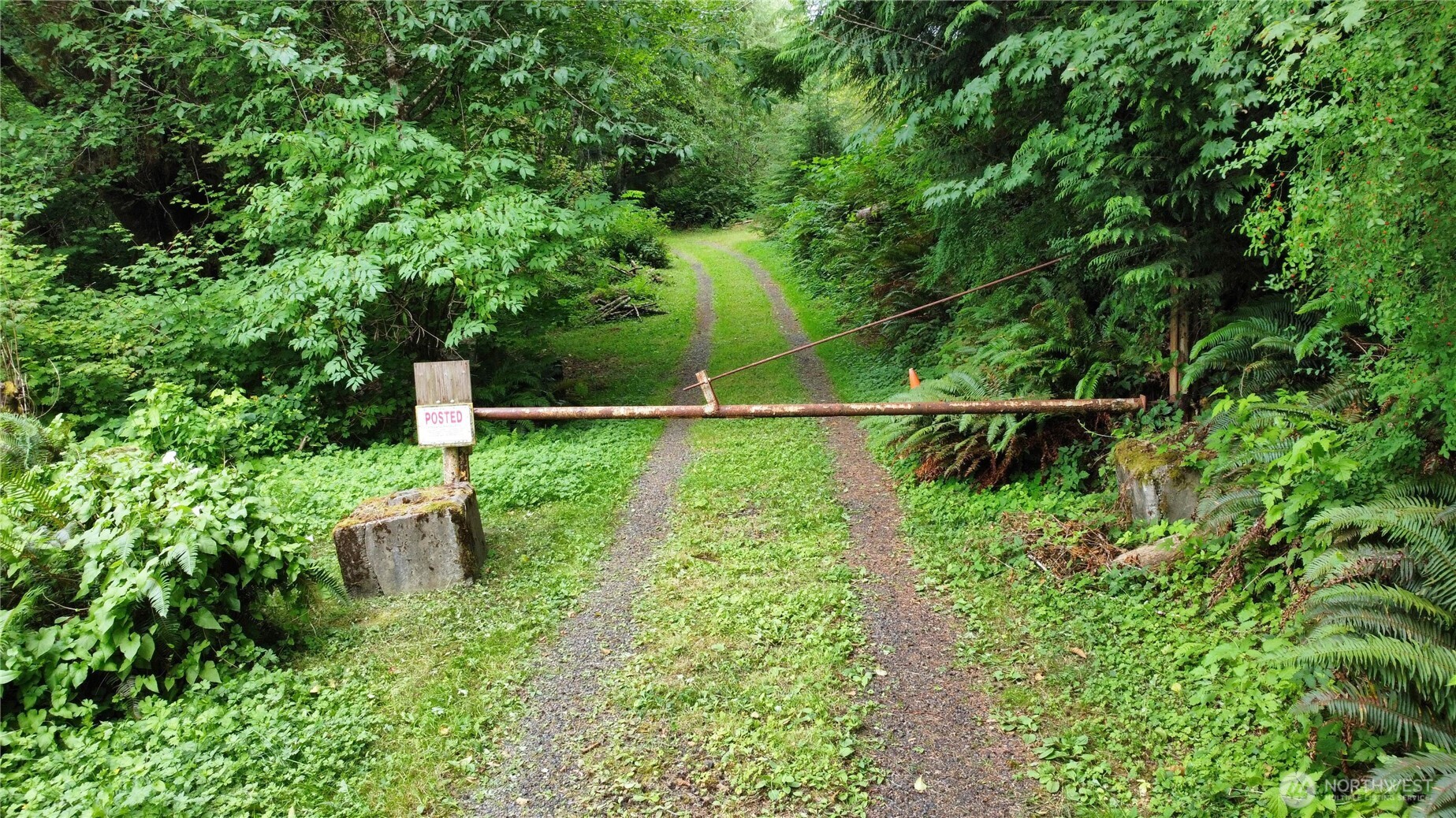 1608 E Hoquiam Road Property Photo