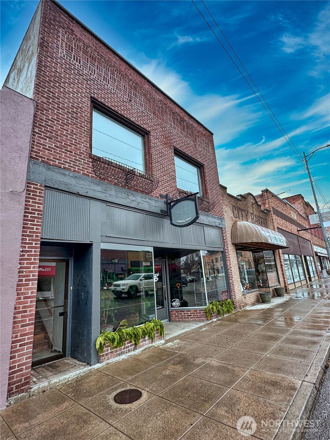 111 2nd Avenue Property Photo 2
