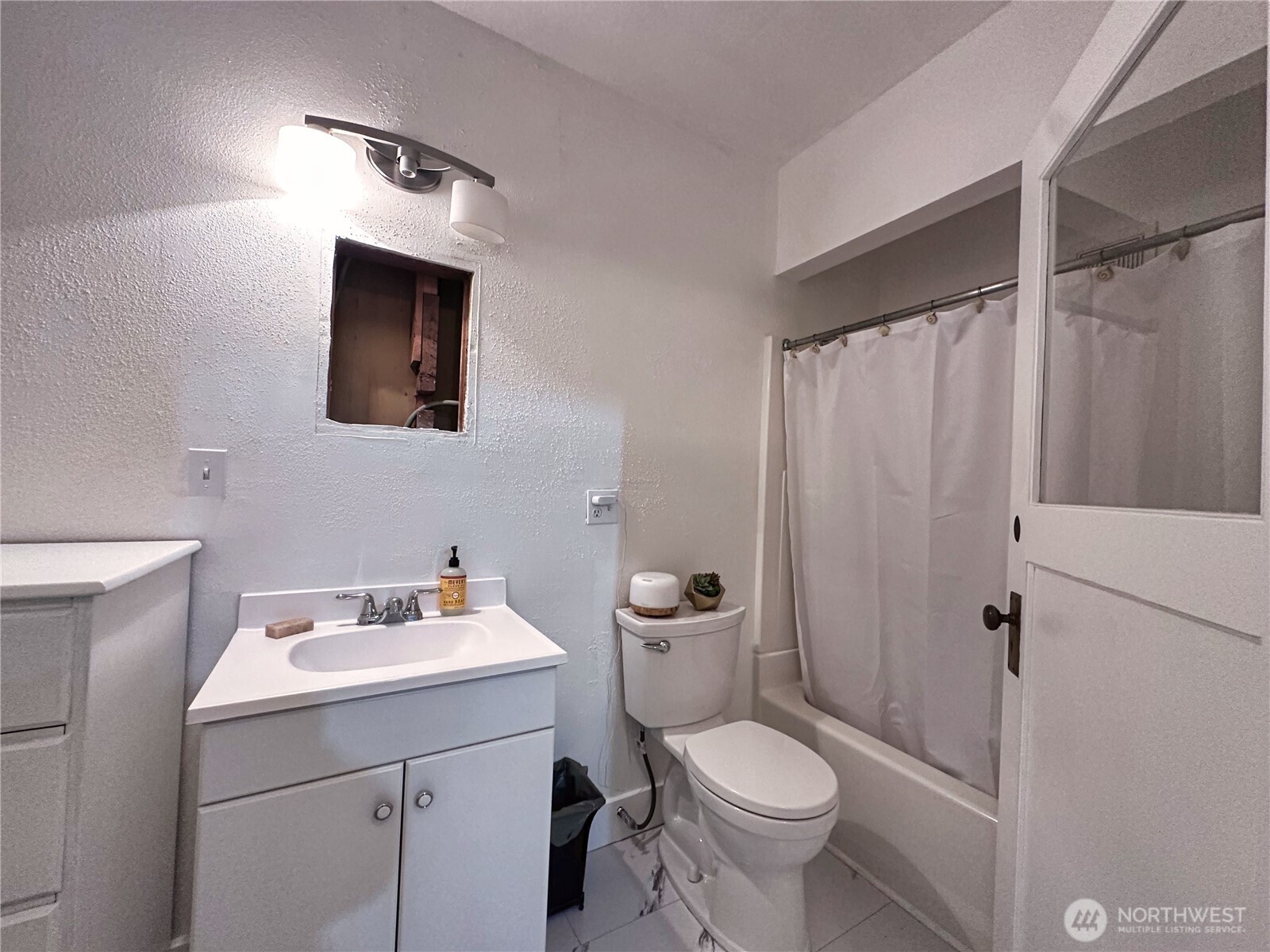 111 2nd Avenue Property Photo 23