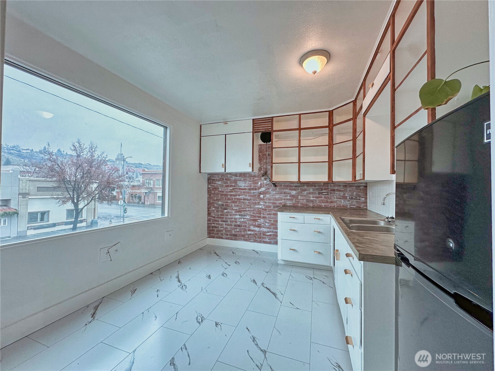 111 2nd Avenue Property Photo 24
