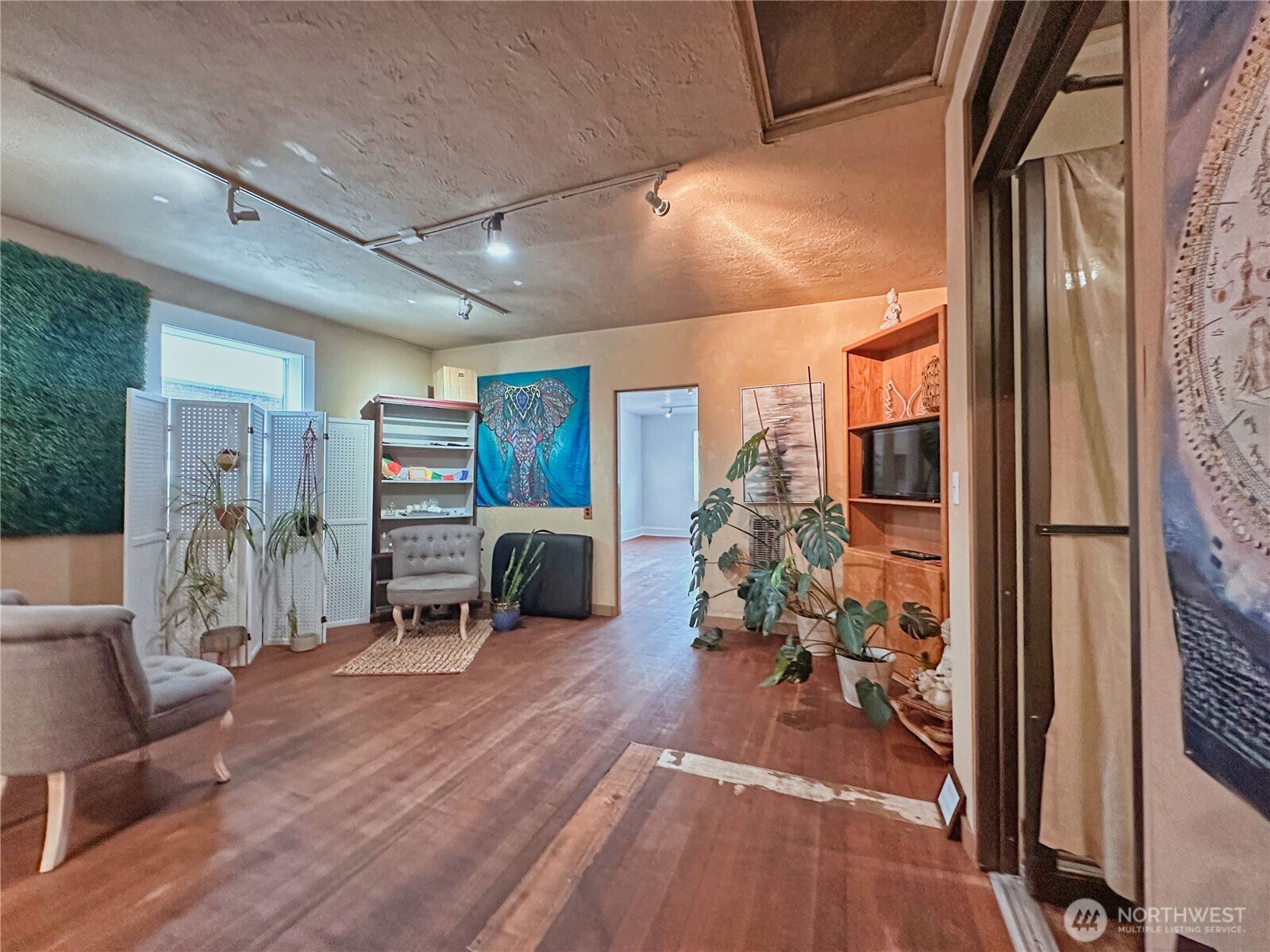 111 2nd Avenue Property Photo 25
