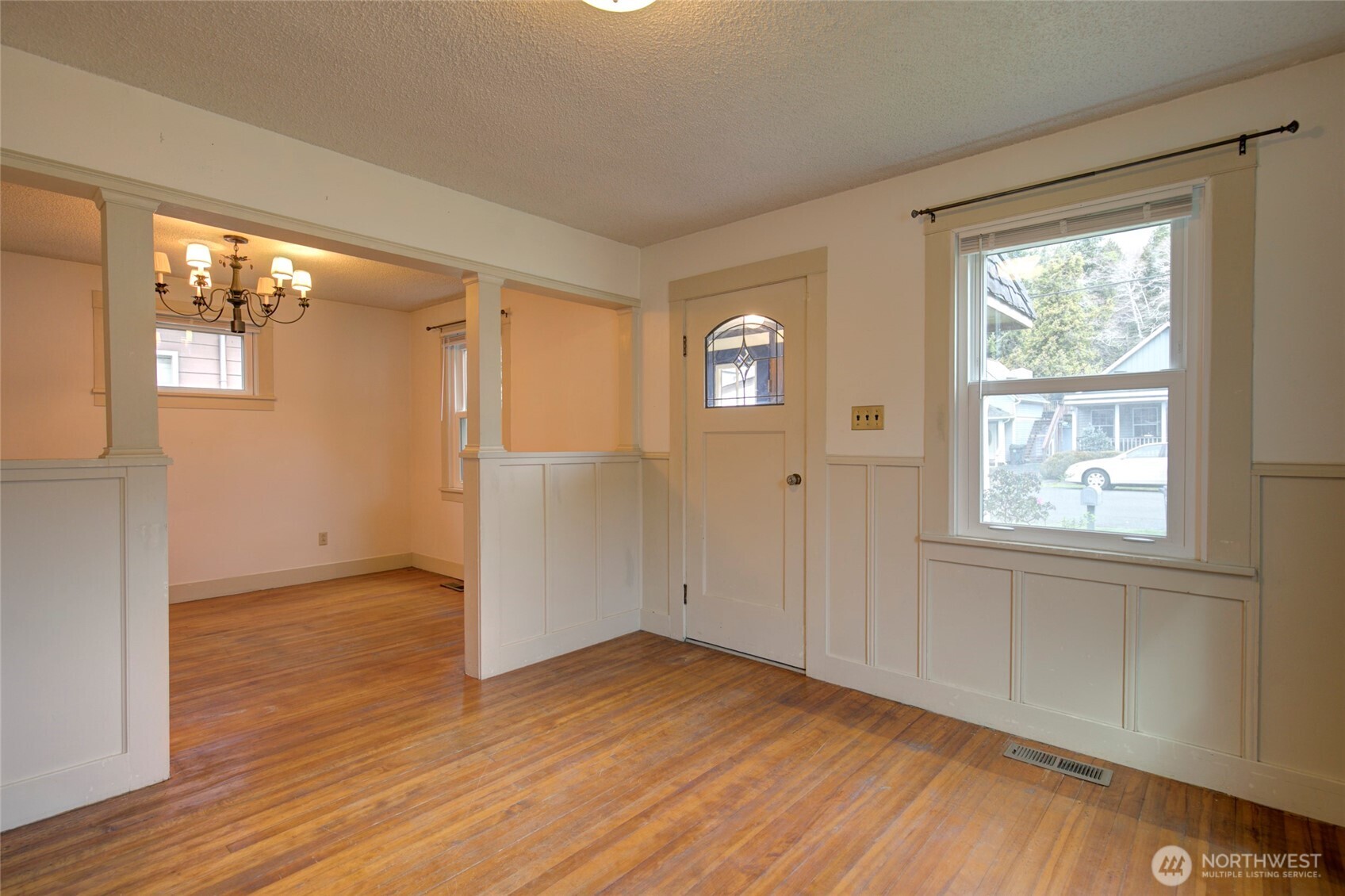 446 Eklund Avenue Property Photo 3