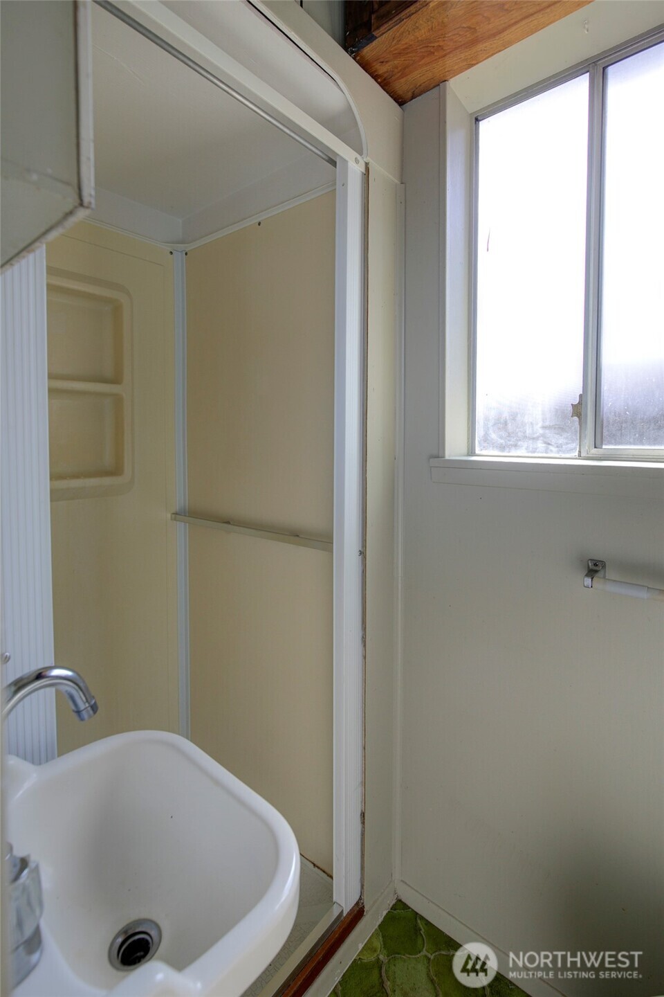446 Eklund Avenue Property Photo 38