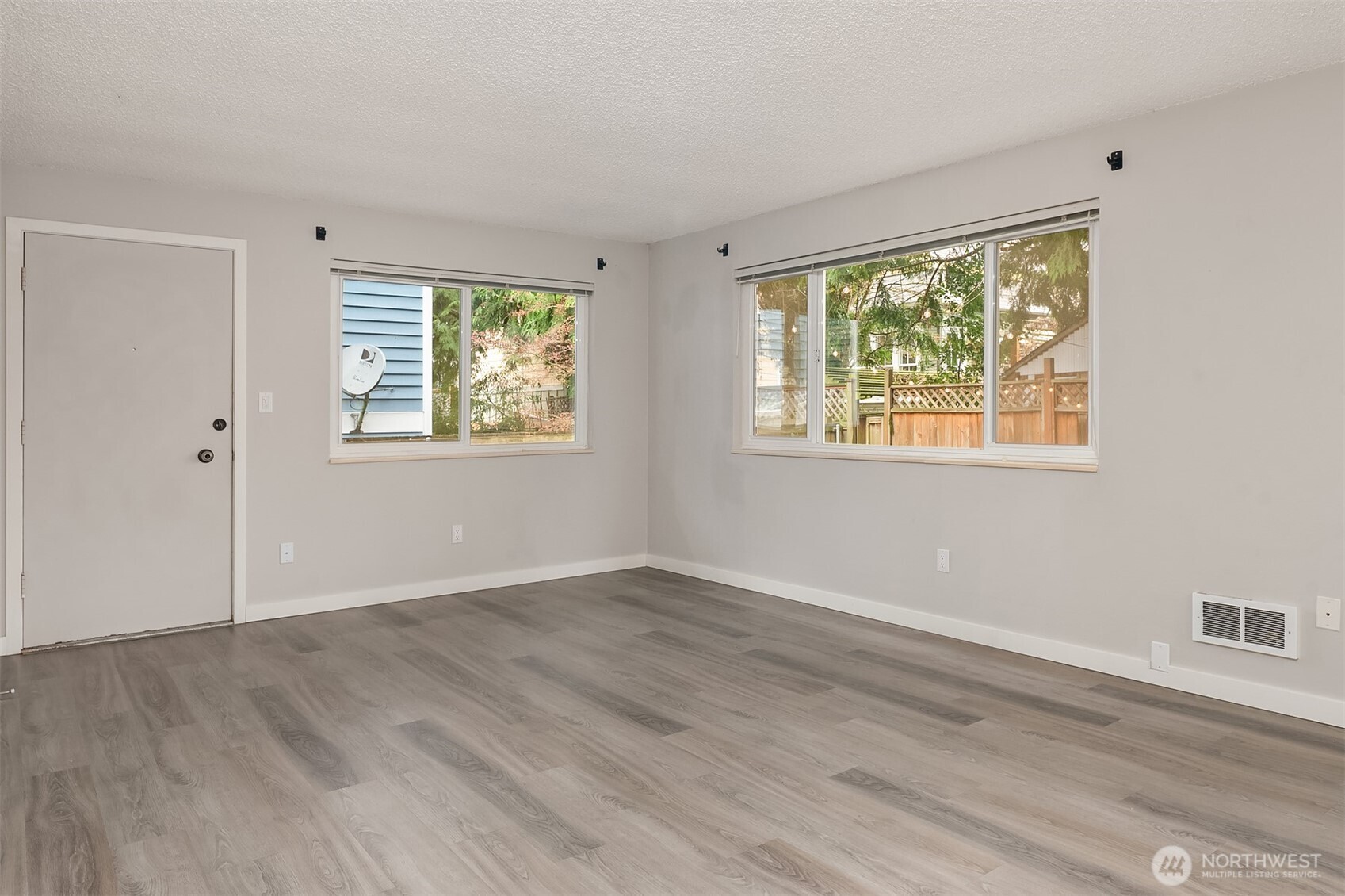 2216 Nw 59th Street Property Photo 9