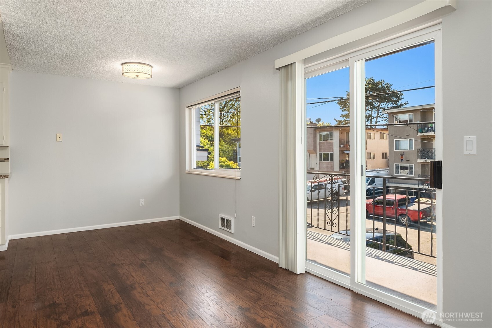 2216 Nw 59th Street Property Photo 28