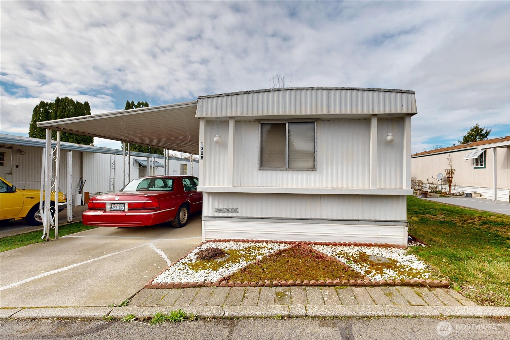 1308 Fort Lane Property Photo