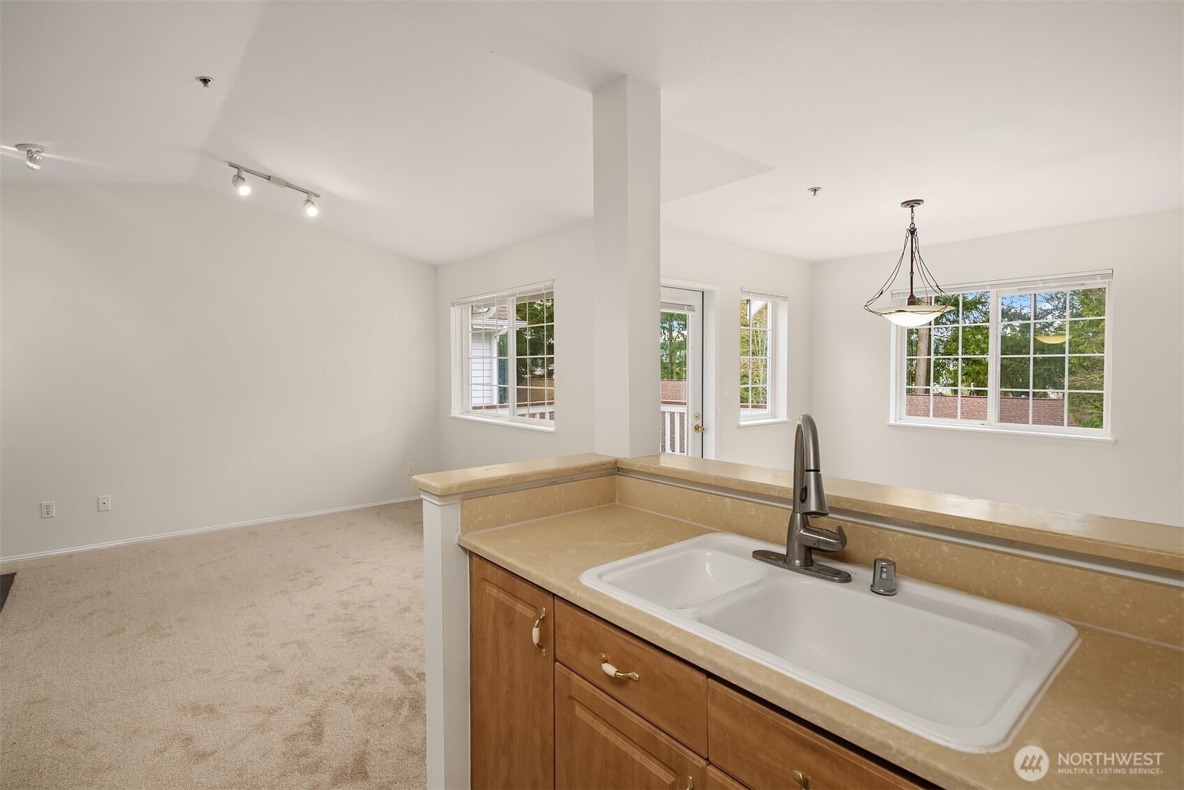 8545 166th Avenue C316 Property Photo 4