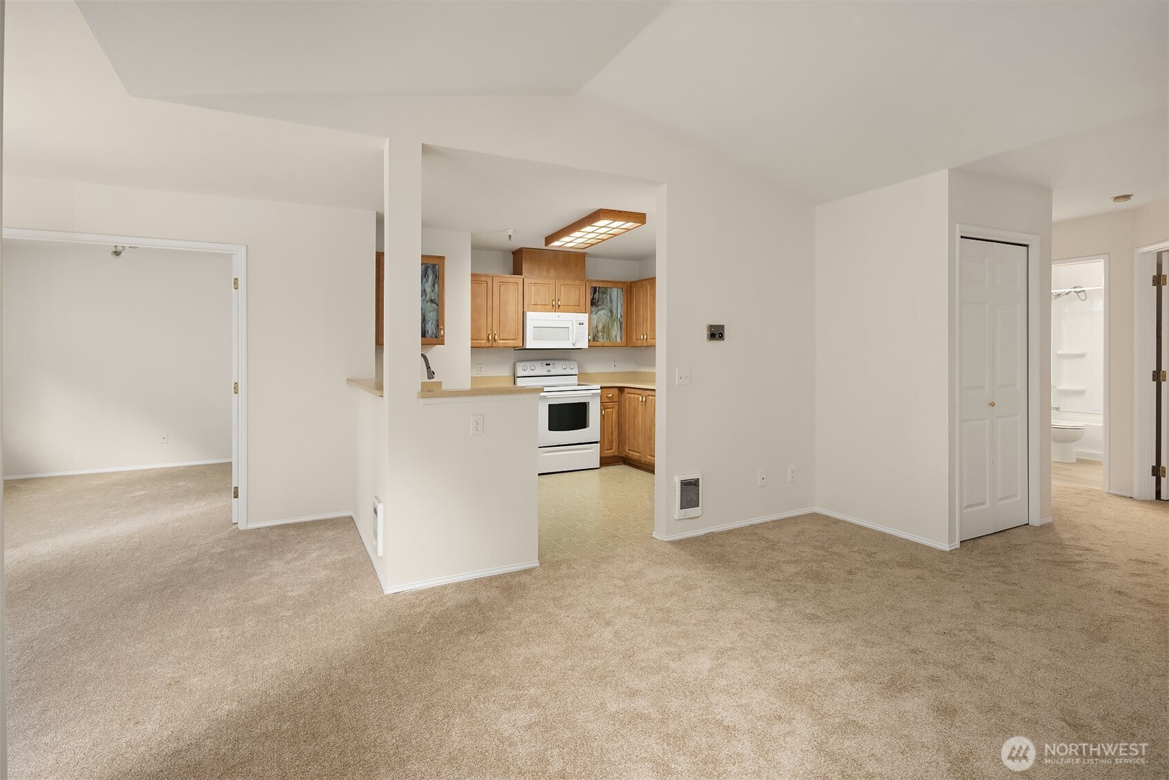8545 166th Avenue C316 Property Photo 5