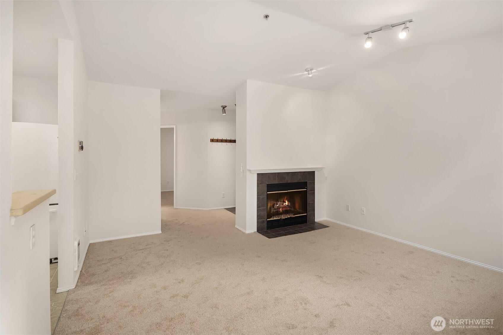 8545 166th Avenue C316 Property Photo 6