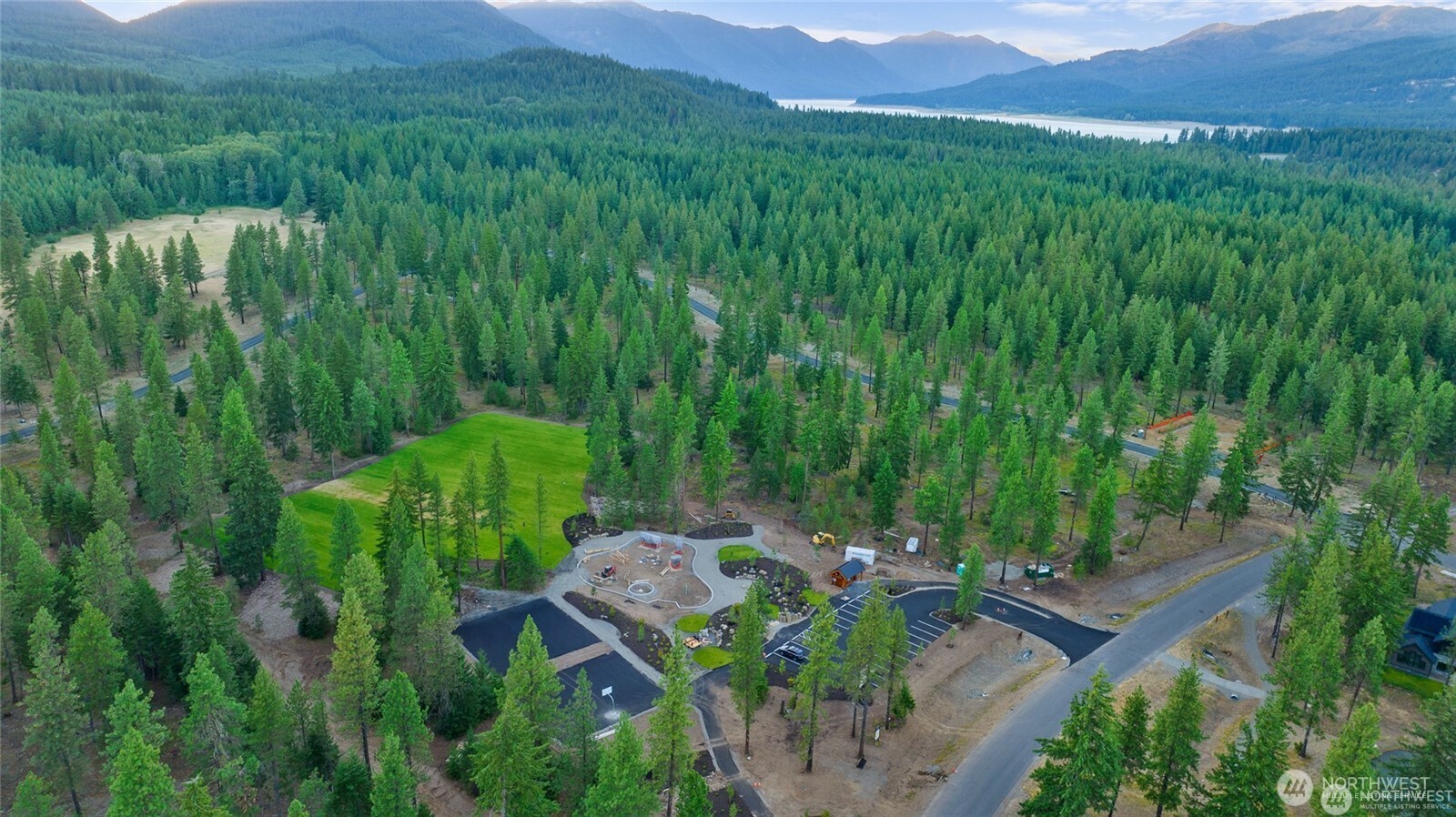 5 Tumble Creek Drive Property Photo 12