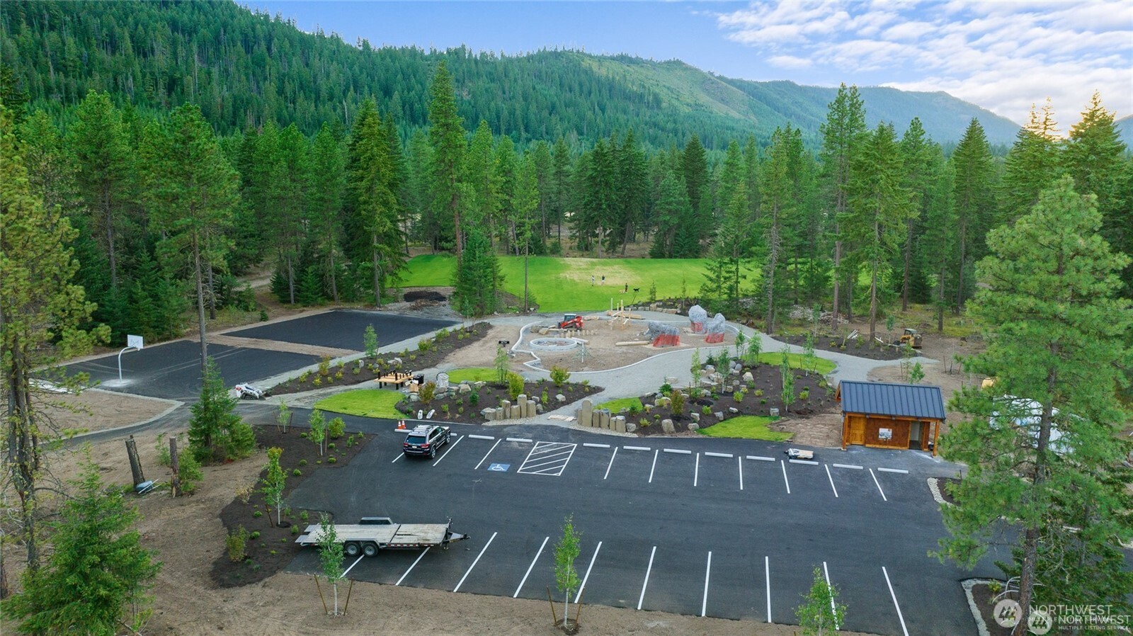 5 Tumble Creek Drive Property Photo 14