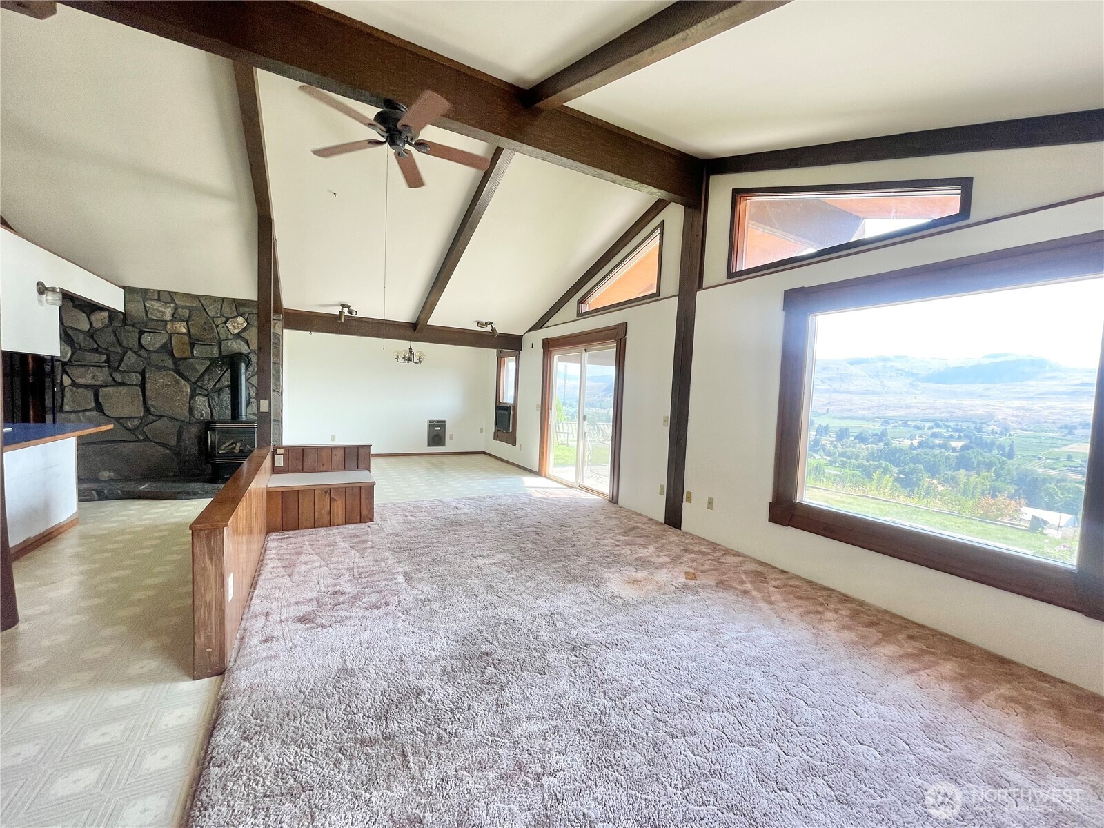 60 C Tonasket Airport Road Property Photo 9