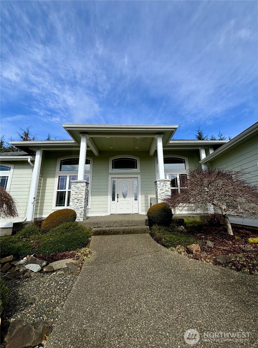 50 Holbrook Lane Property Photo 1