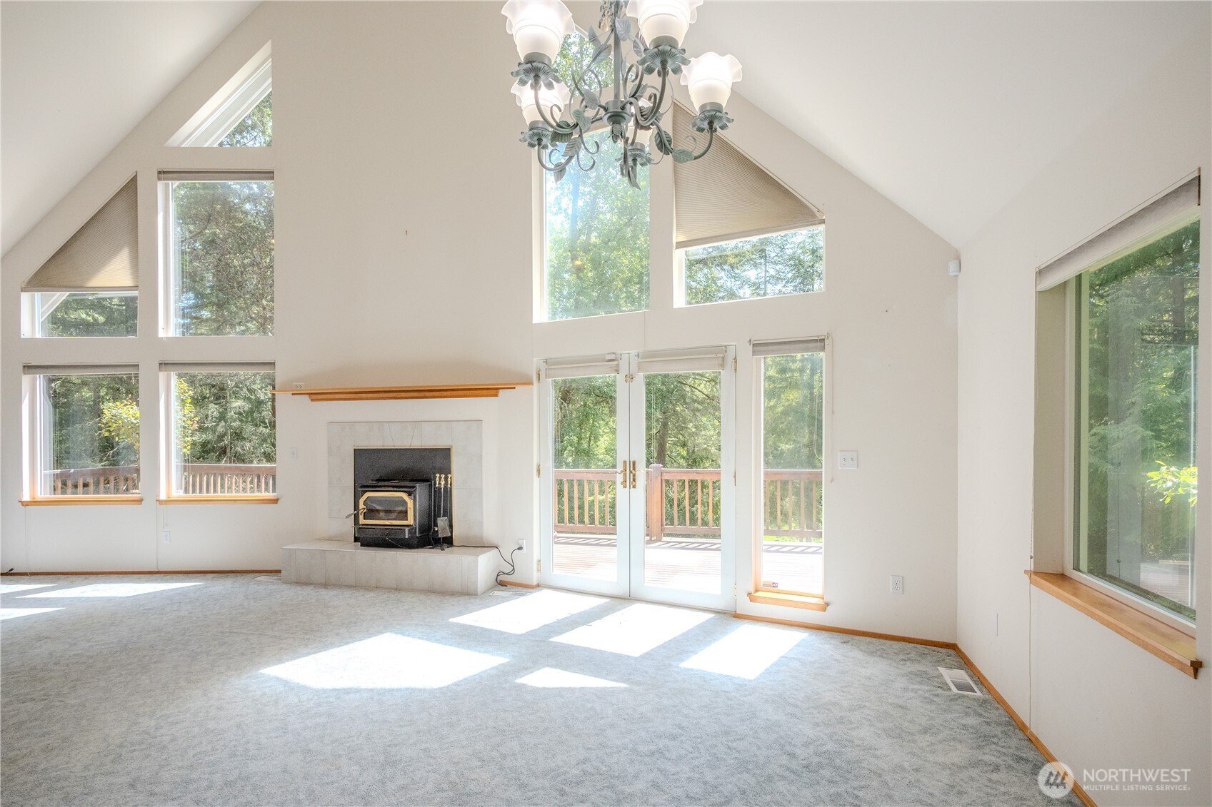 19002 20th Street Property Photo 8