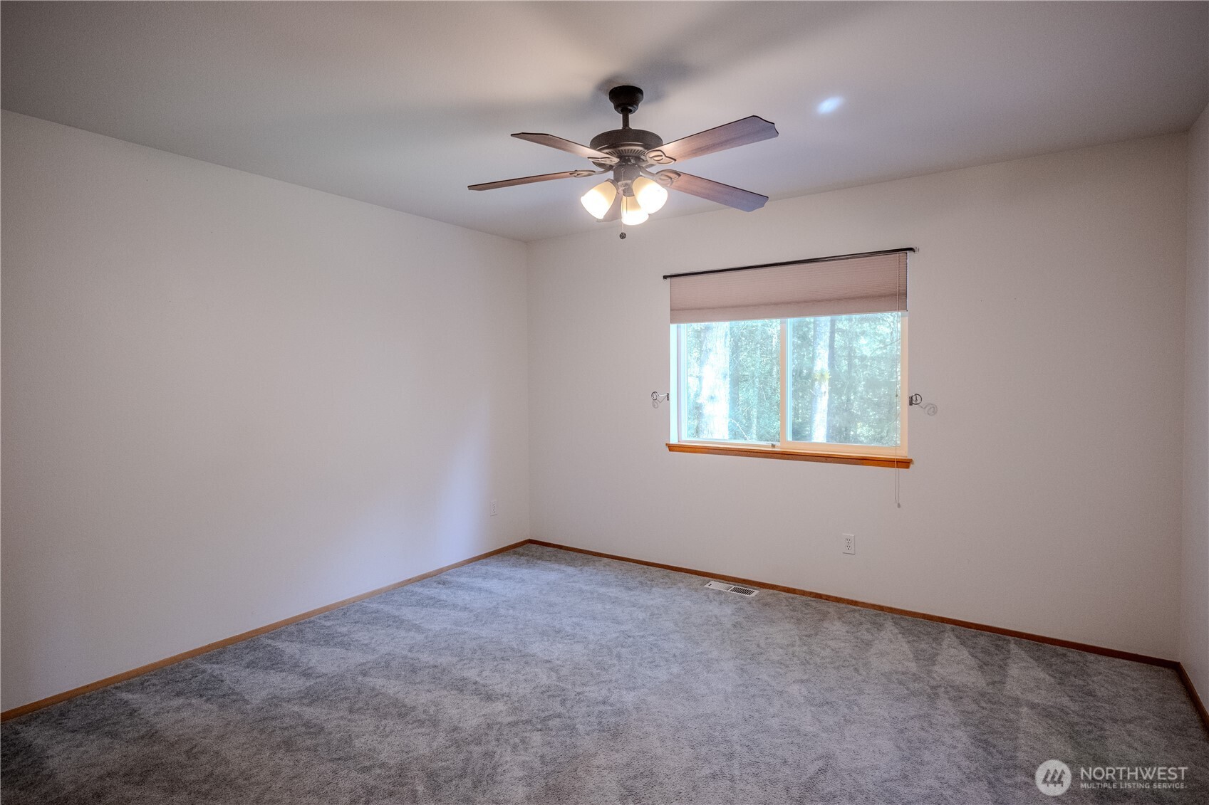 19002 20th Street Property Photo 19