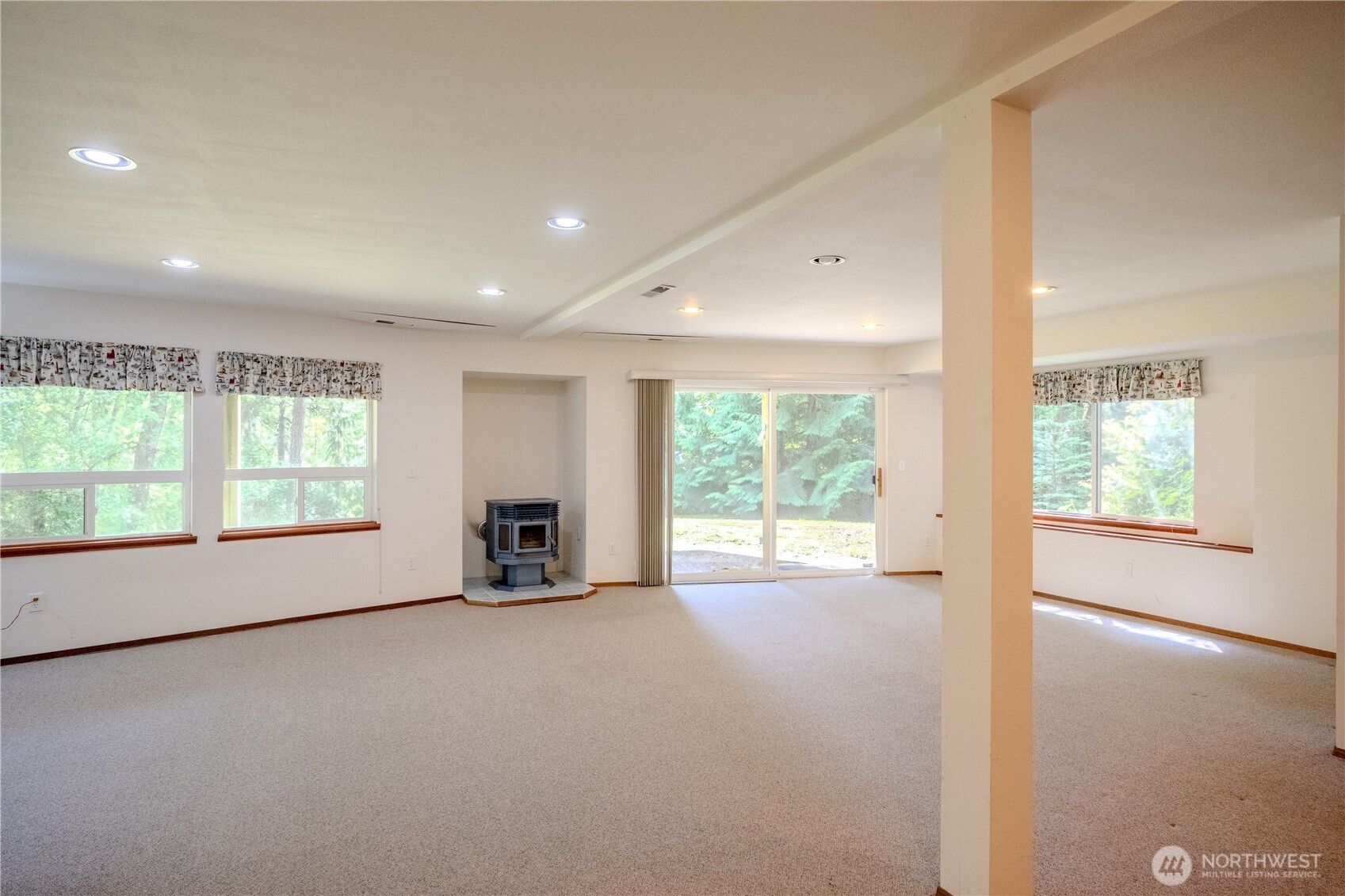 19002 20th Street Property Photo 22