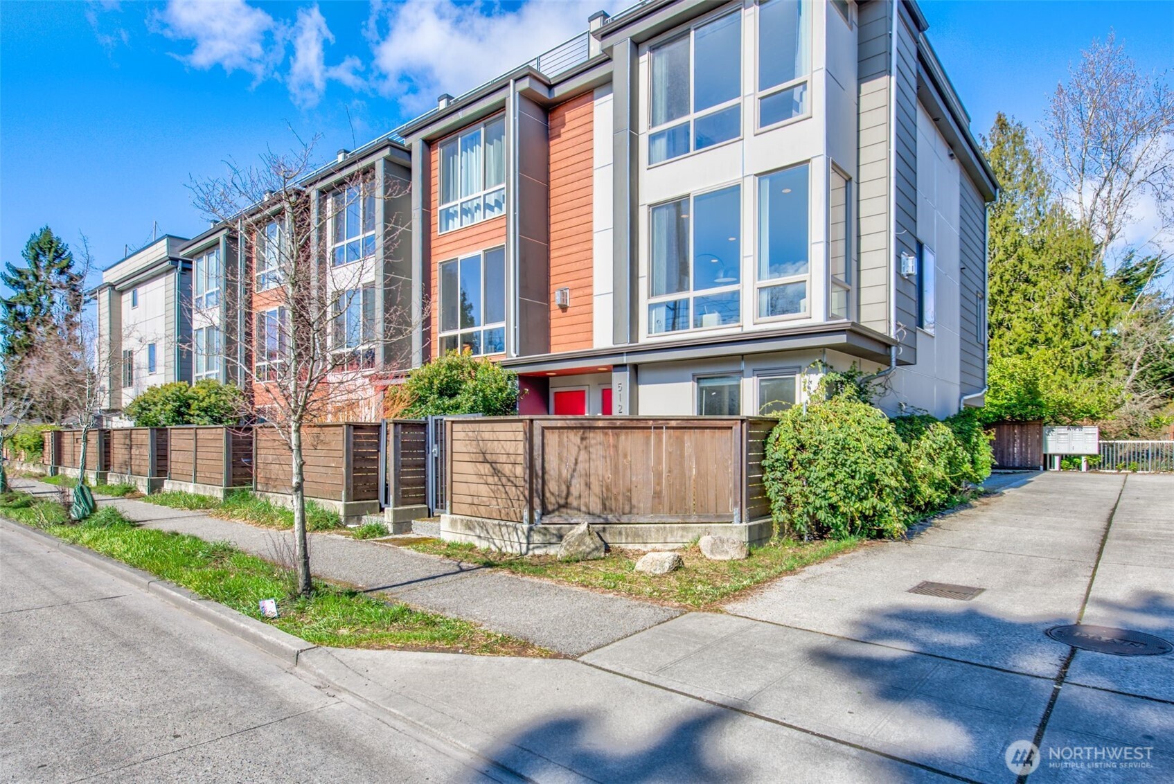 512 N 105th Street Property Photo