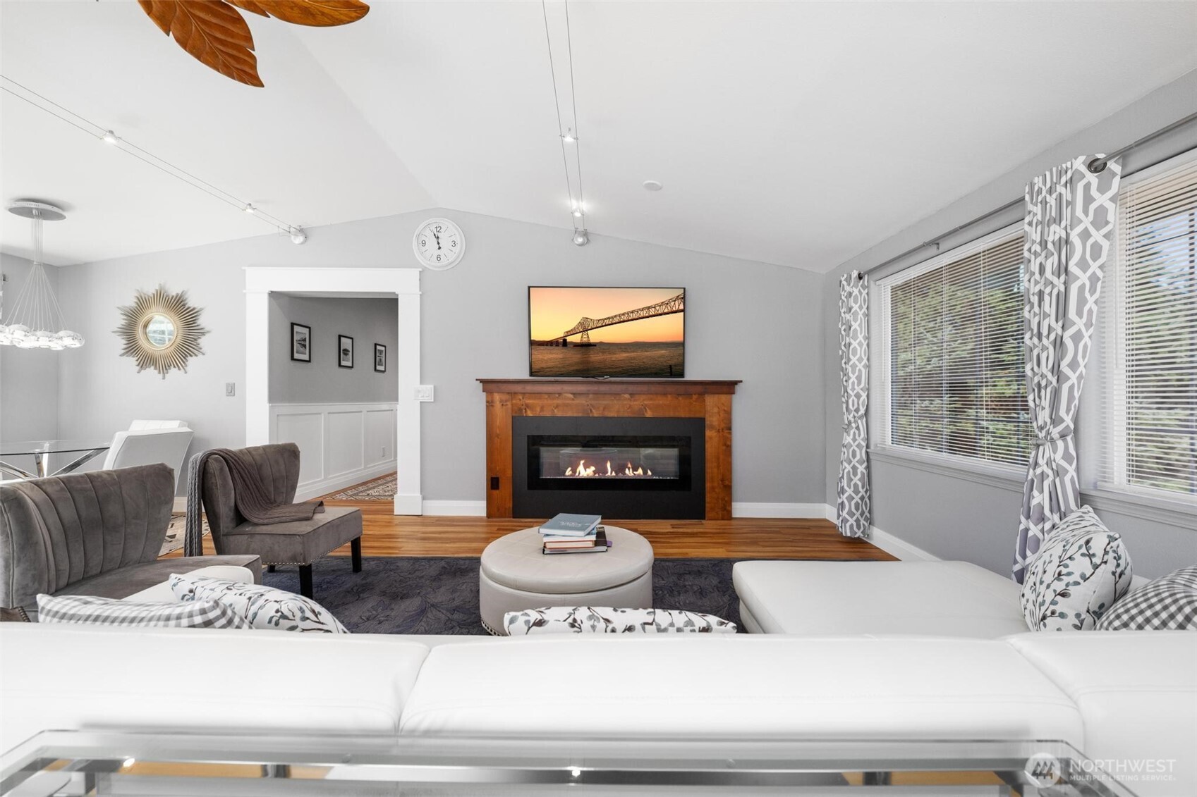 1210 195th Street Property Photo 15