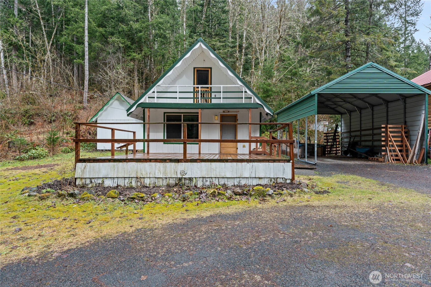 158 Paradise Drive Property Photo
