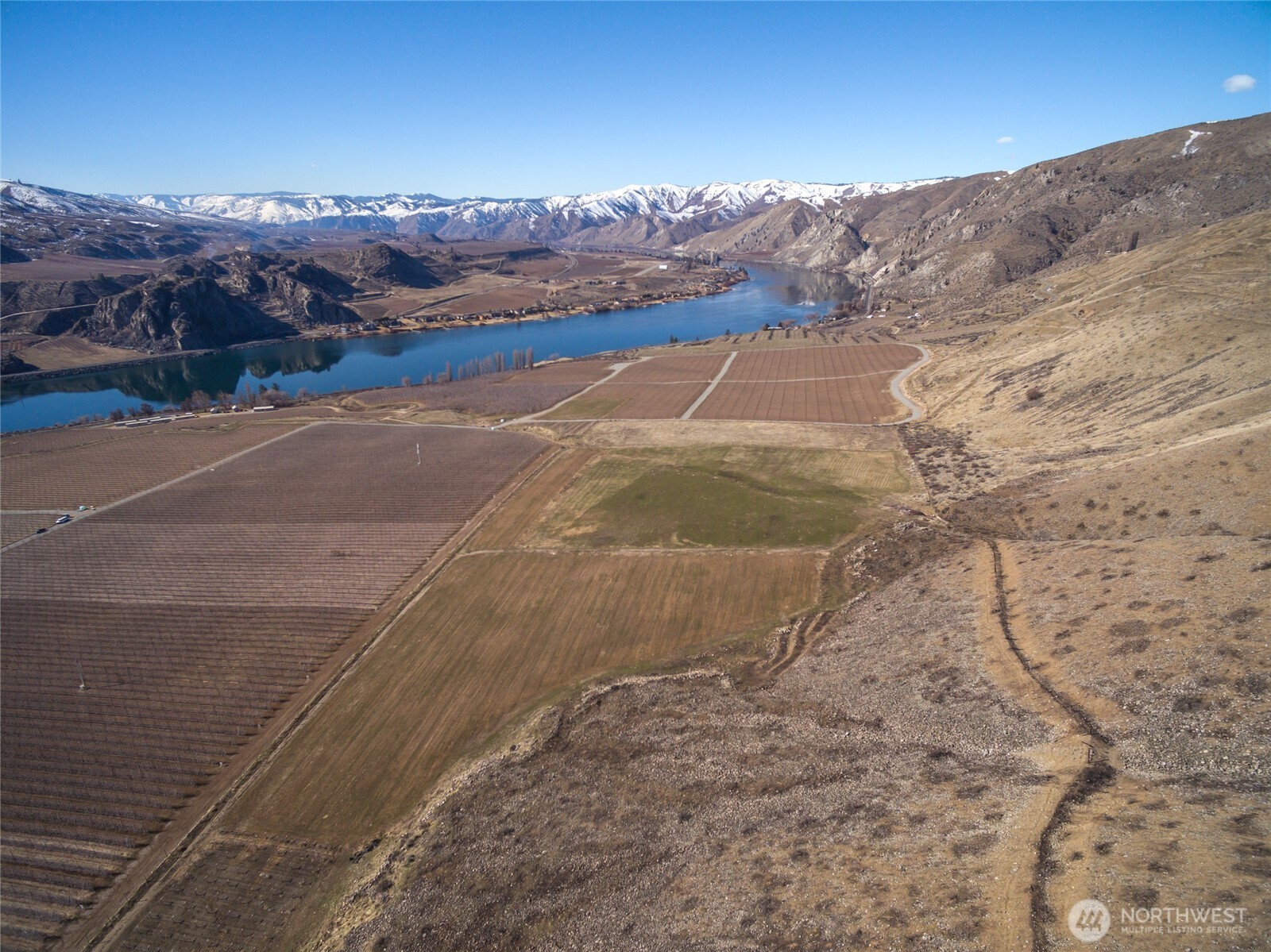 15 Chelan Butte Road Property Photo 6