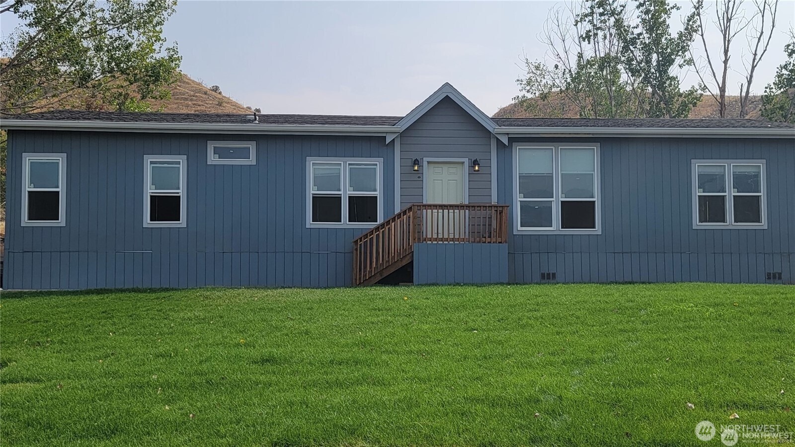18 A Osprey Drive Property Photo 1